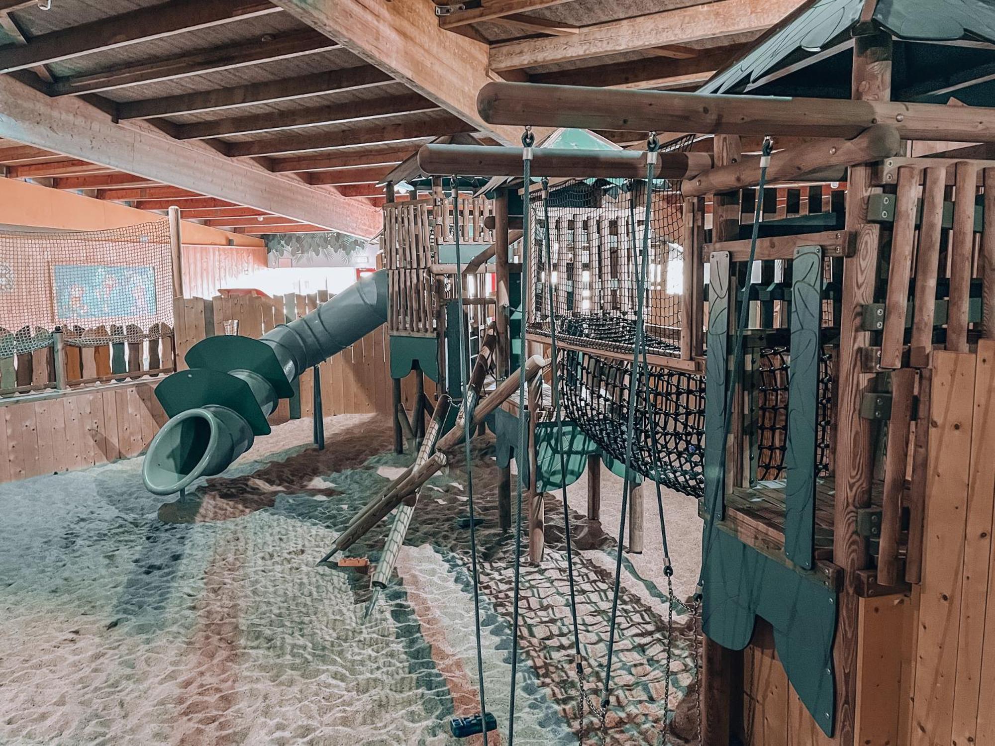 Vakantiepunt 142 - Moderne Vakantiewoning Aan Het Water! Gramsbergen المظهر الخارجي الصورة