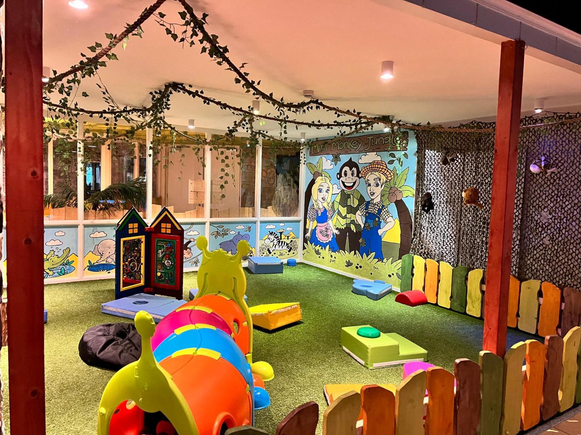 Vakantiepunt 142 - Moderne Vakantiewoning Aan Het Water! Gramsbergen المظهر الخارجي الصورة