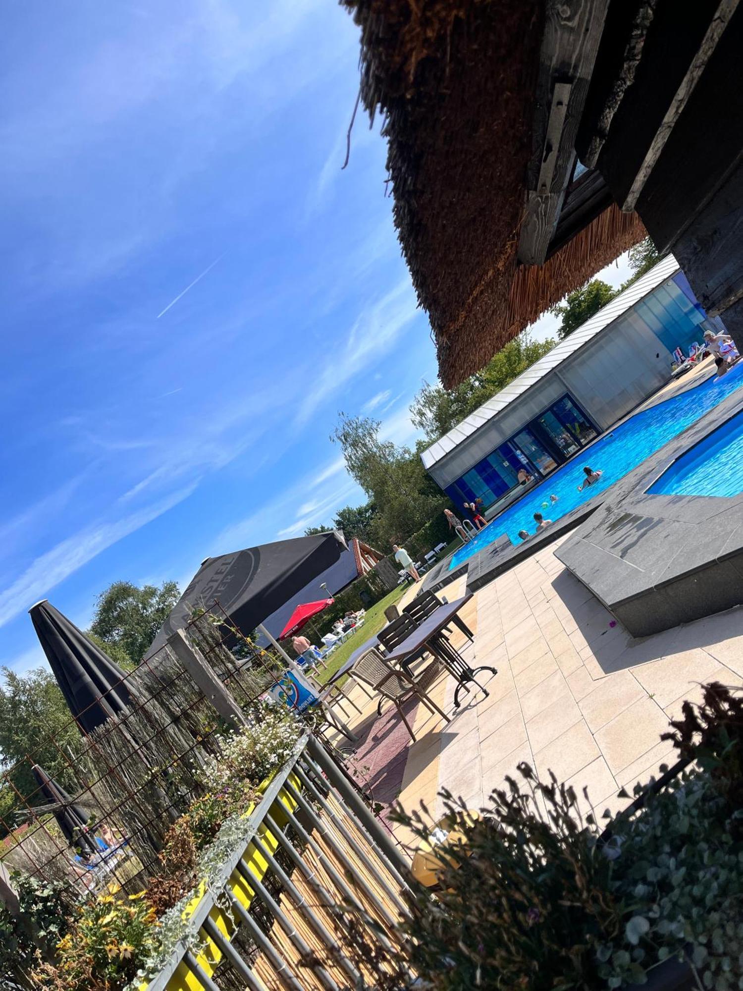 Vakantiepunt 142 - Moderne Vakantiewoning Aan Het Water! Gramsbergen المظهر الخارجي الصورة